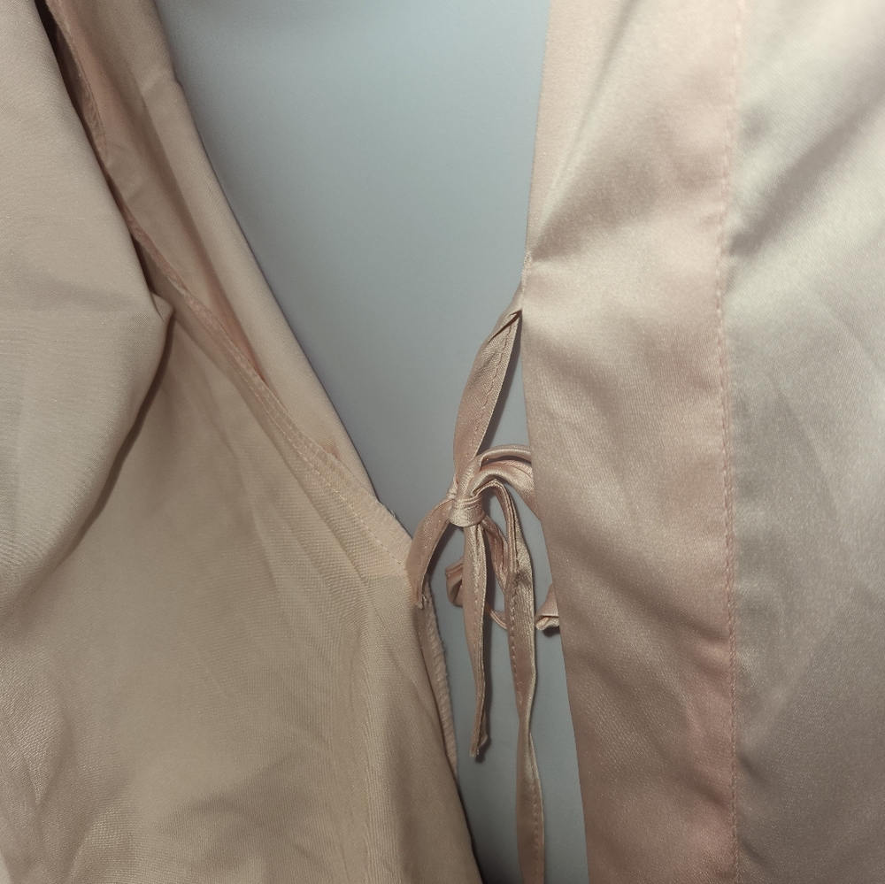 New Women Satin robe - Picture 4 of 4